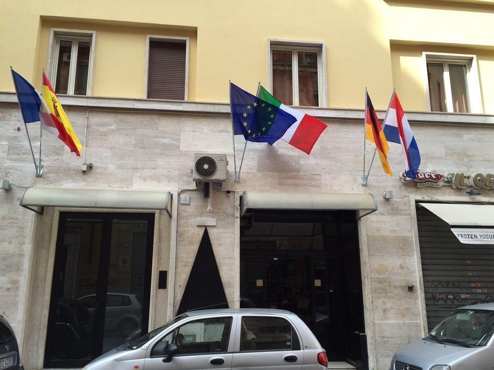 Hotel Pyramid Roma Exterior foto